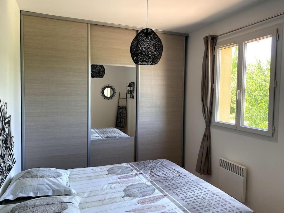Une Oasis Au Pays De Cezanne Aix-en-Provence Eksteriør billede
